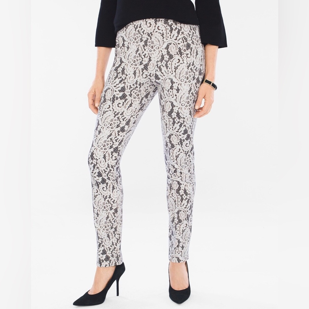Chico’s Pants Women’s 2.5 / Large / 14 Juliet Shadow Lace Paisley Pull-On Ankle